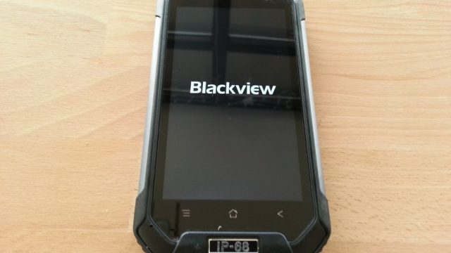 BlackView-BV6000-1.jpg